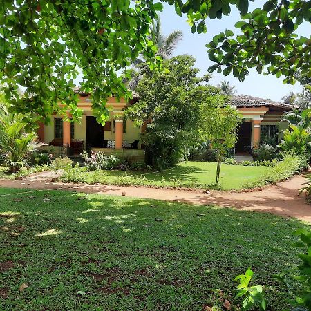 Tobias Villas Cavelossim Buitenkant foto